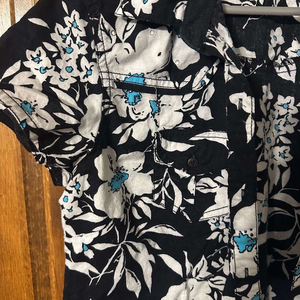 Oleg Cassini Weekend Floral Button Down Blouse Medium Black Blue Cotton - Picture 4 of 12